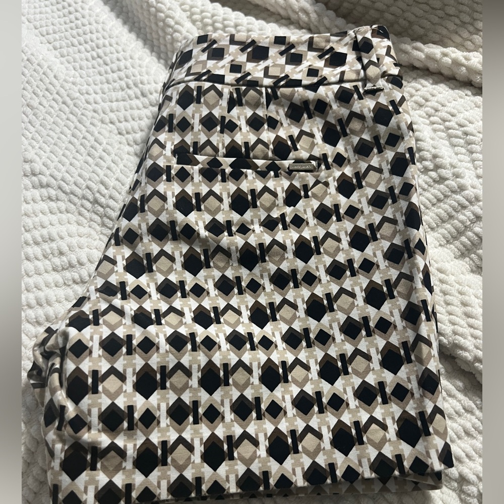 White House Black Market Geometric Black and White Shorts